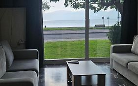 Nafpaktos Seaside Apartment